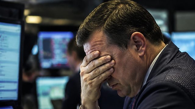 Tech Stocks Plummet: What This Means for Investors Now | gambling websites with free money, slot95