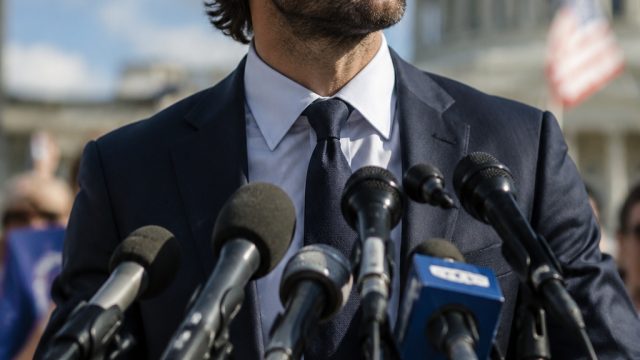 Unlikely Star: The Rise of the 'Hot Podium Guy' Amid Political Chaos | mpo888 link, inipoker org